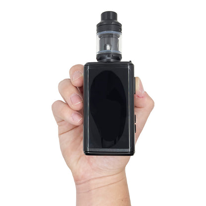 Geekvape Z200 Kit Hand Shot